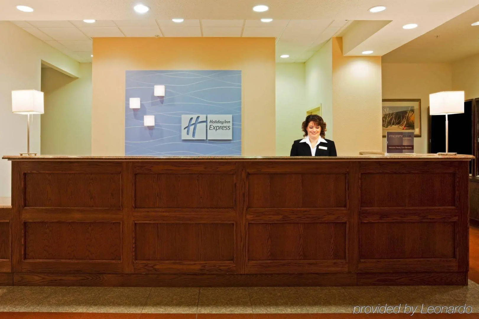 Country Inn & Suites by Radisson, RJ Stadium - Tampa Airport East