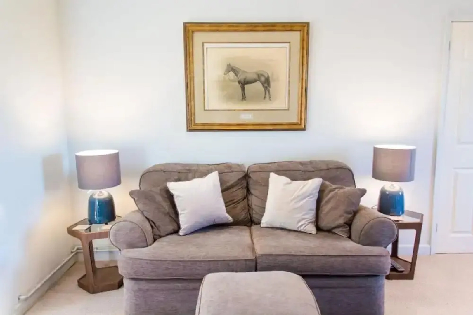 Host Stay Laylands Yard