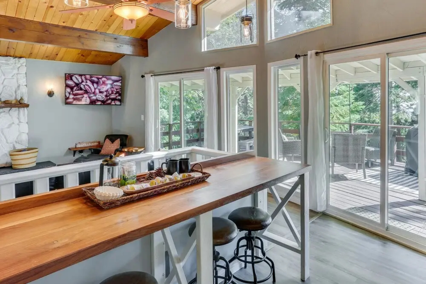 Running Springs Cabin Rental w/ Large Deck & Grill