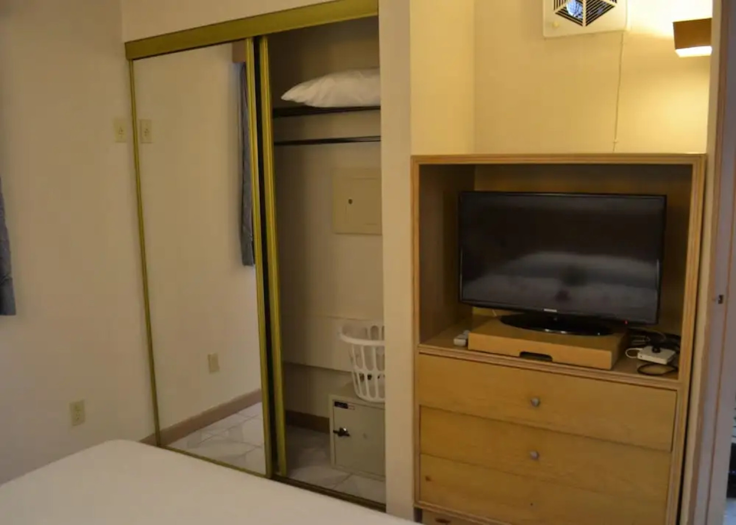 West Plaza Coral Reef