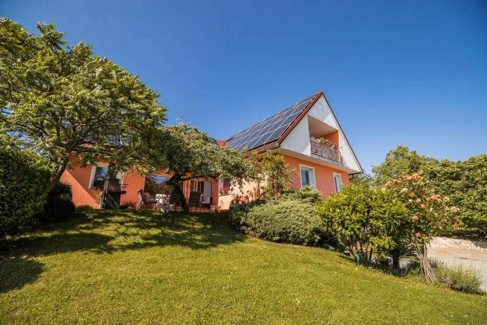 Apartment Tina With Seasonal Pool