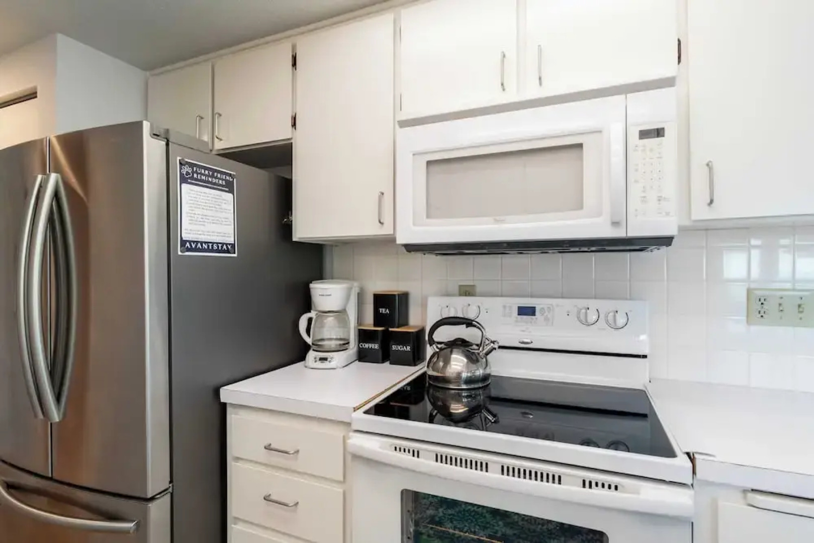 Beachcomber's Bliss by Avantstay Steps to the Beach Ocean Views