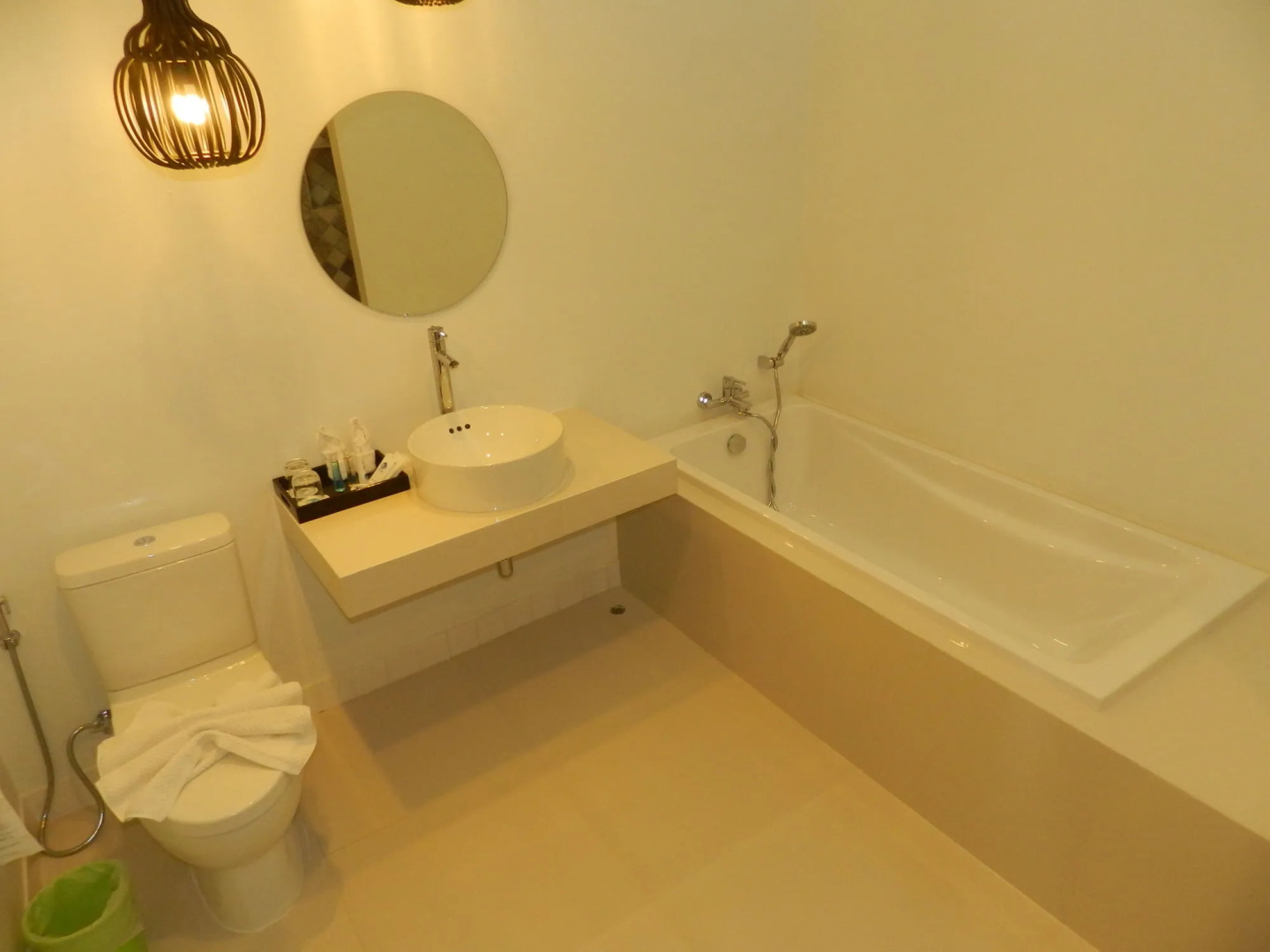 Chaolao Tosang Beach Hotel