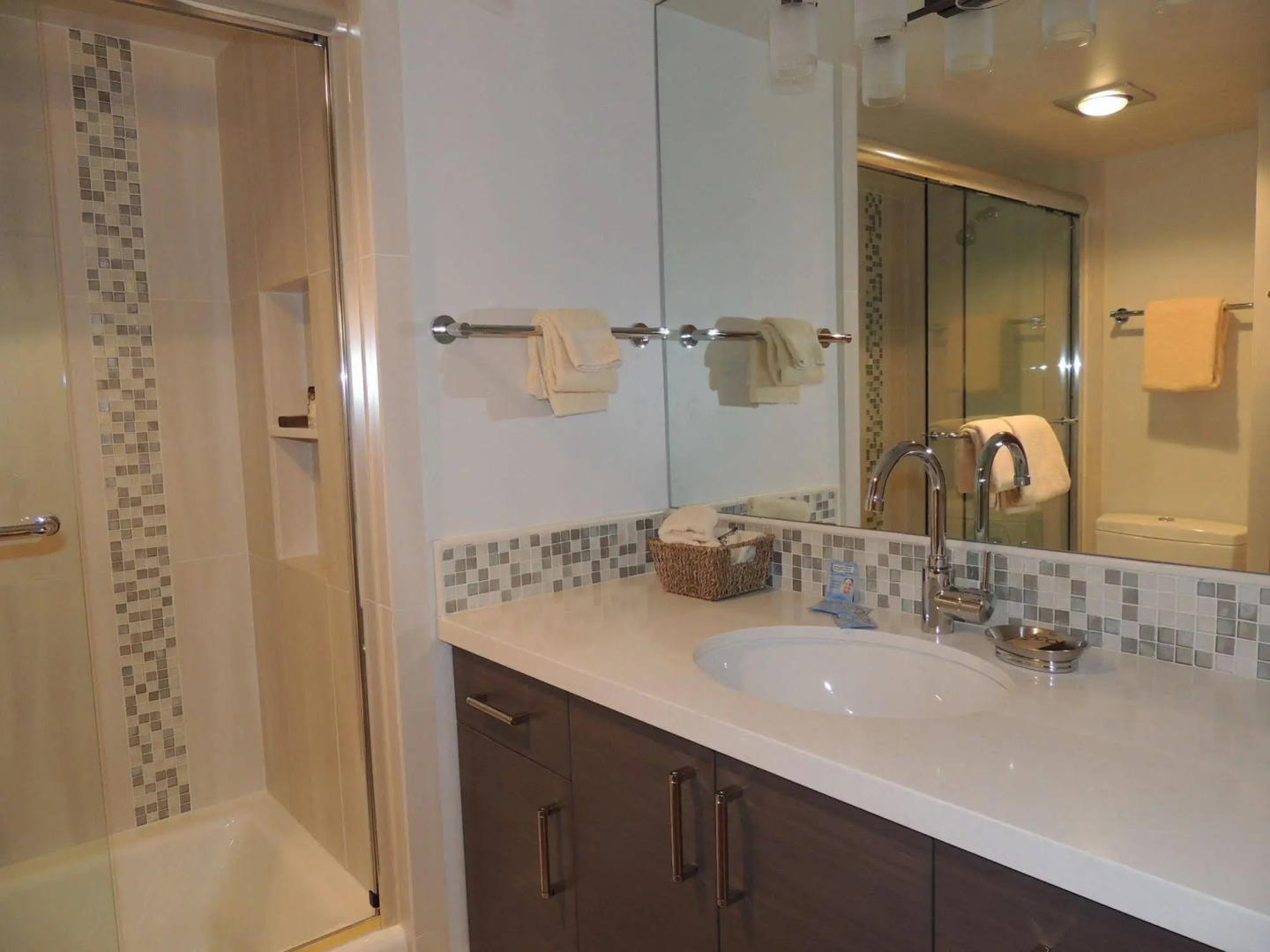 Lift One Condominiums