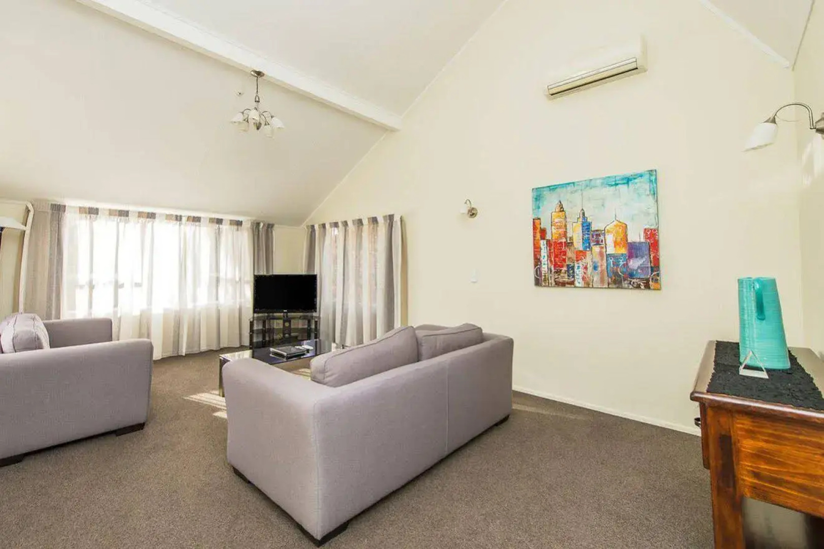 Quality Inn Collegiate