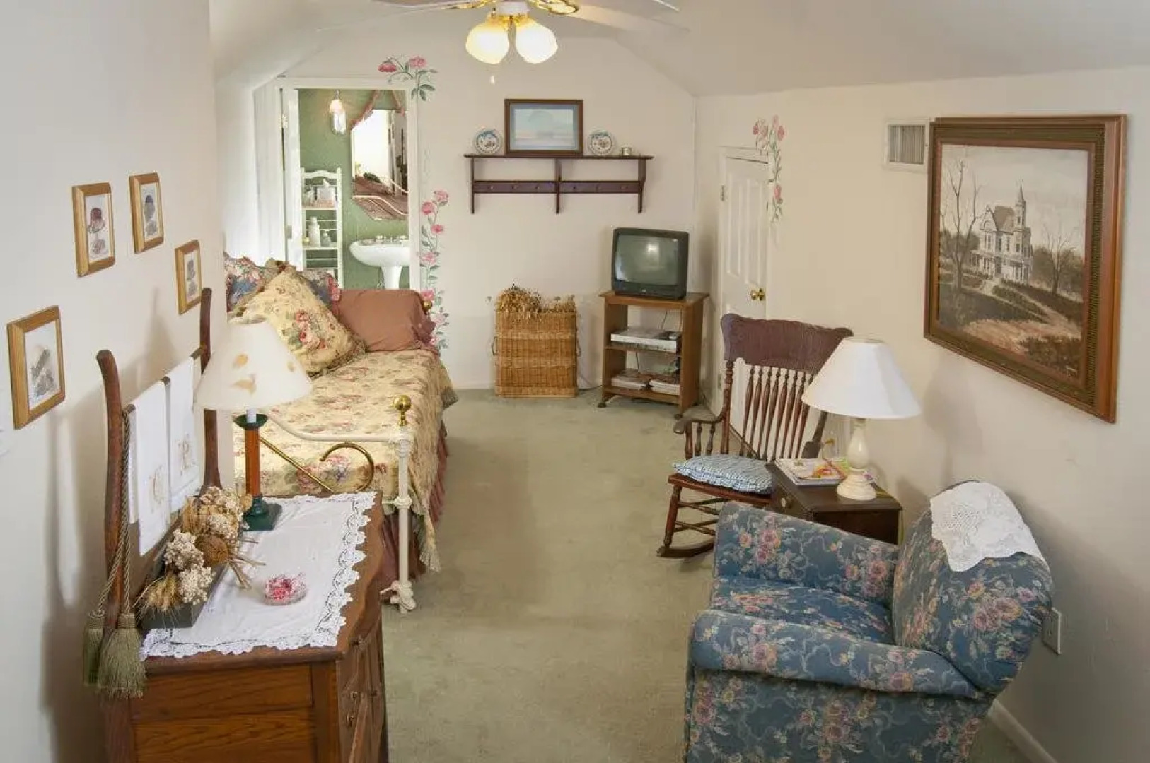 The Cotton Palace Bed and Breakfast