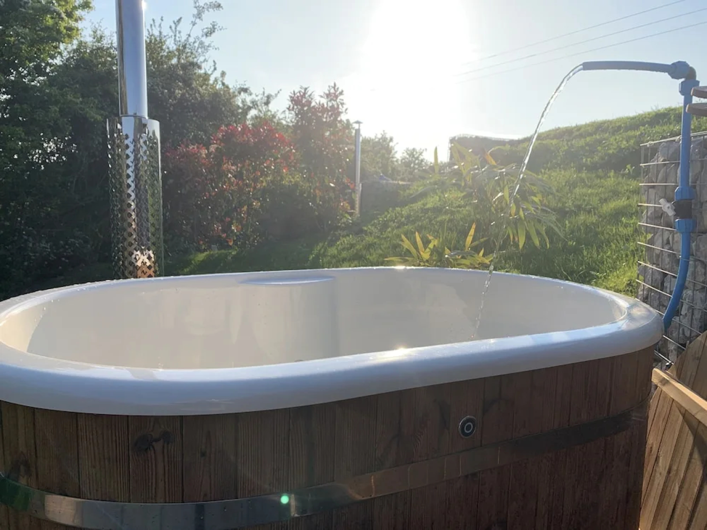 Cosy Escape Heated Luxury pod With hot tub