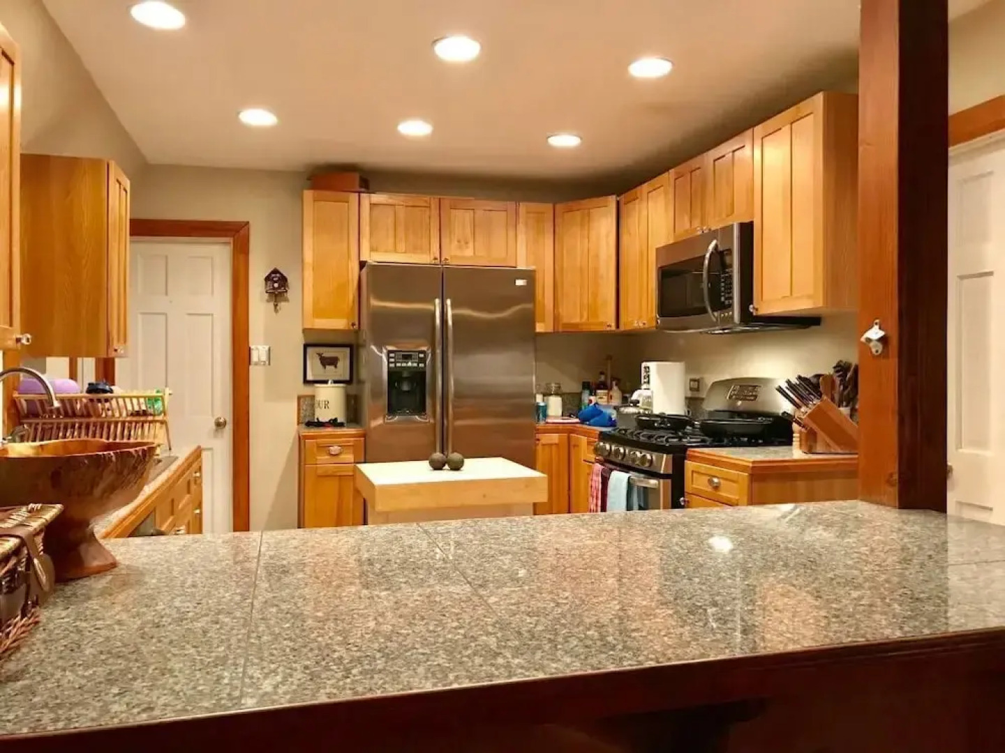 Craftsman Cabin, Granite, Stainless Steel, Holiday Home 3