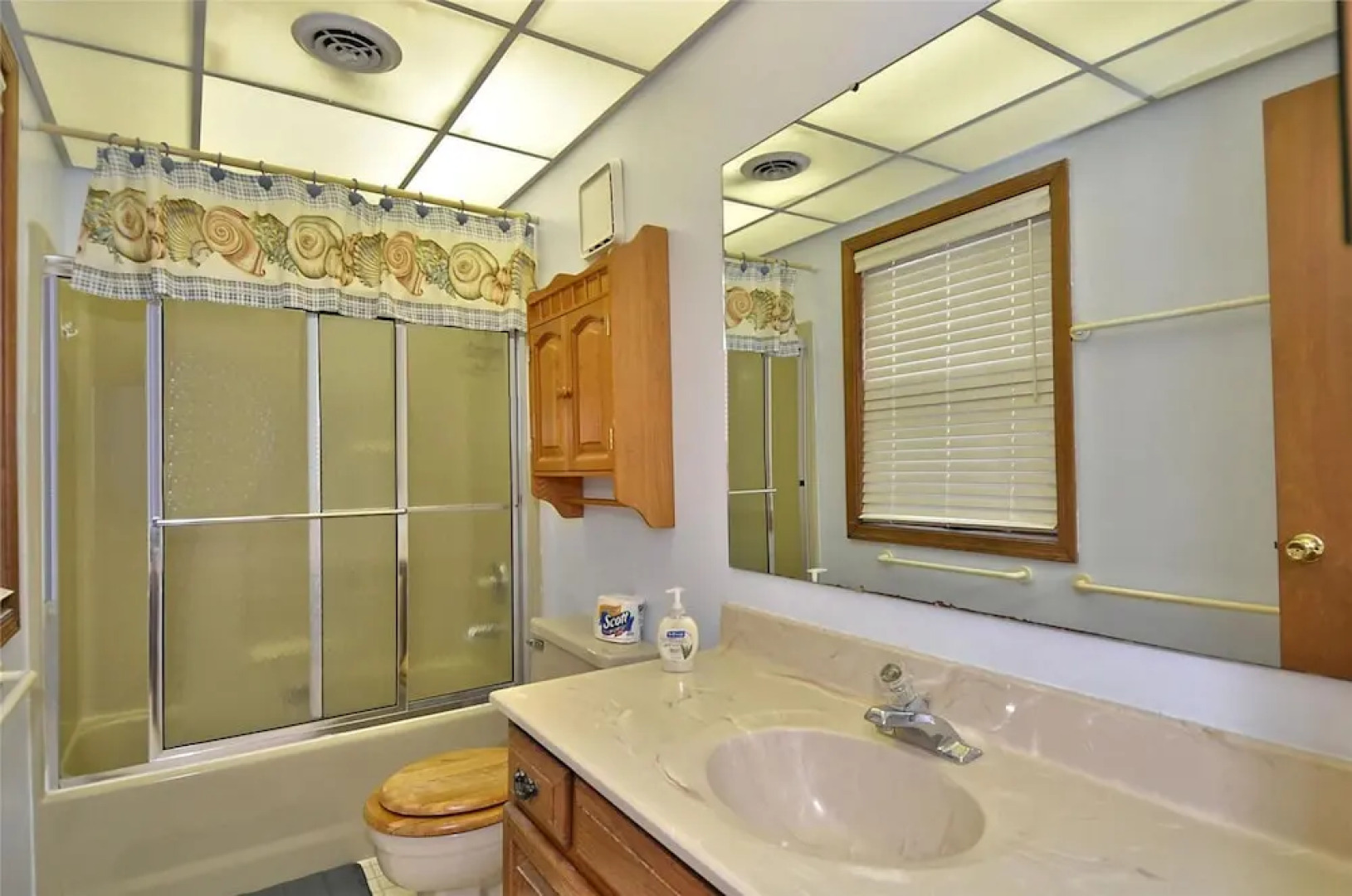 Fenwick Lighthouse Unit 1 by Long & Foster