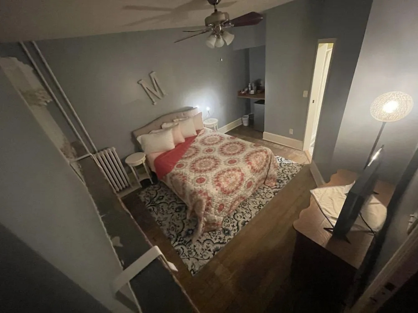 The Maid's Quarters Bed Breakfast & Tearoom