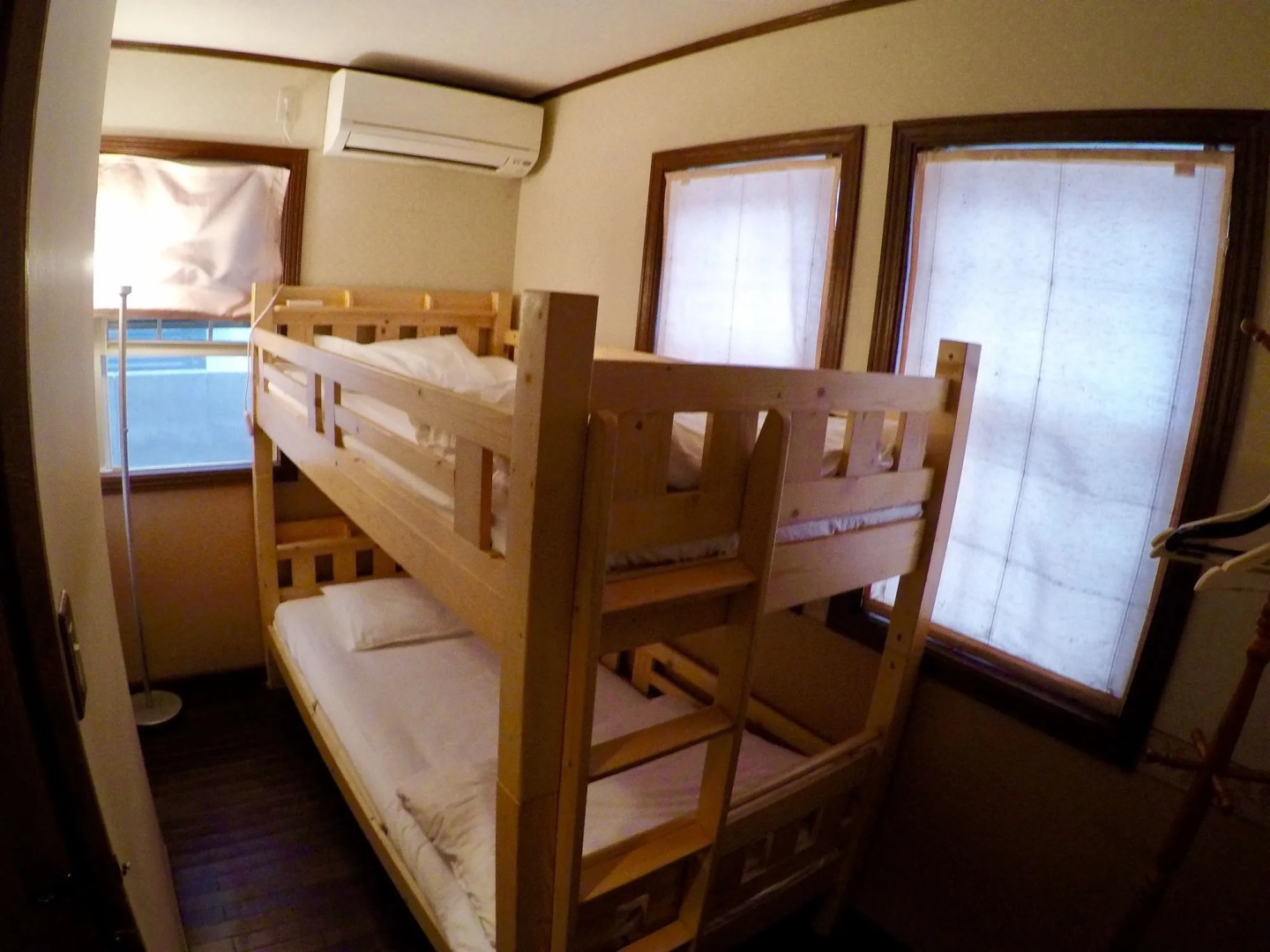 Iza Kamakura Guest House & Bar - Hostel