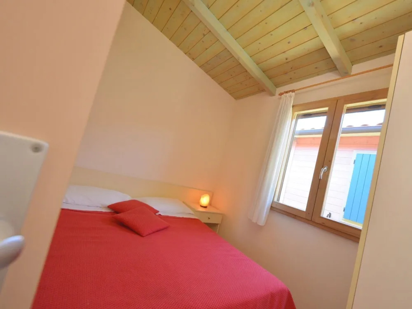 Well-Kept Bungalow with AC on the Beautiful Adriatic Coast