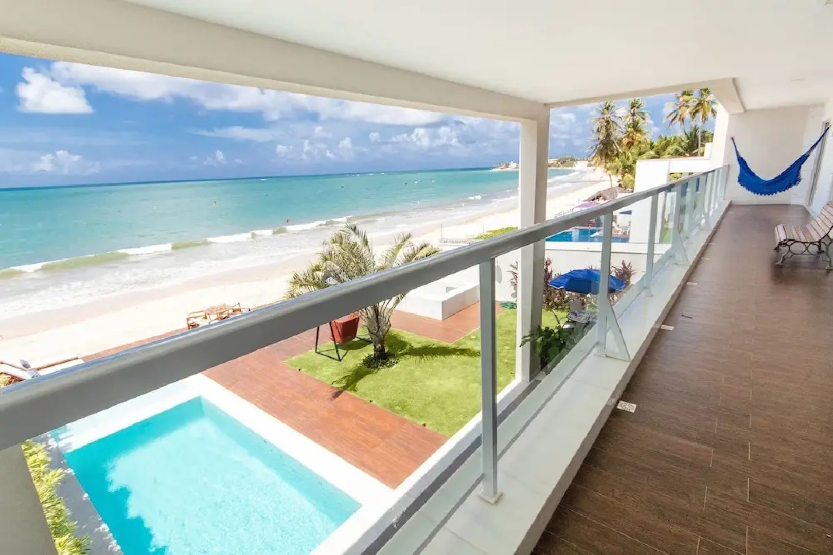 Casa luxuosa a beira mar de Jacumã RN