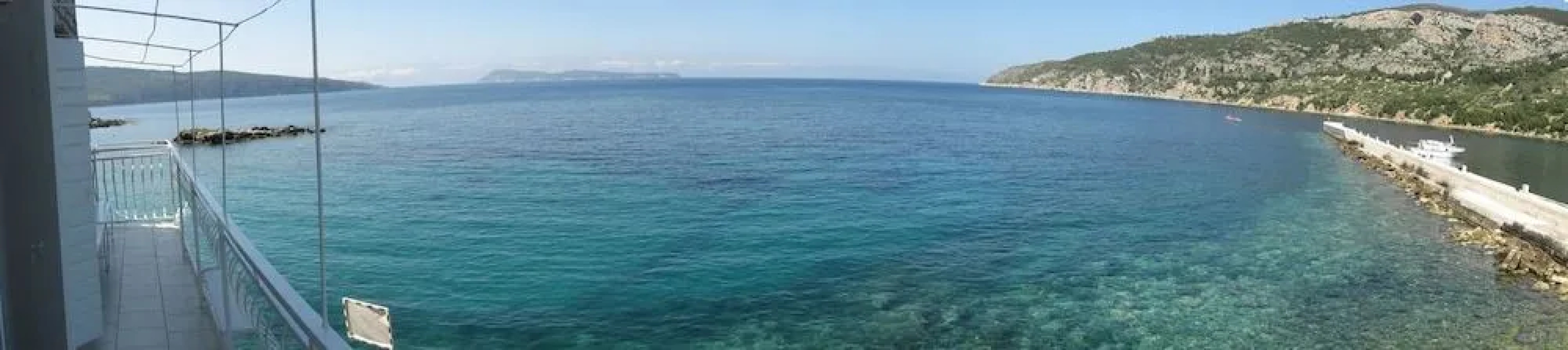 Mira Sea Front Guesthouse