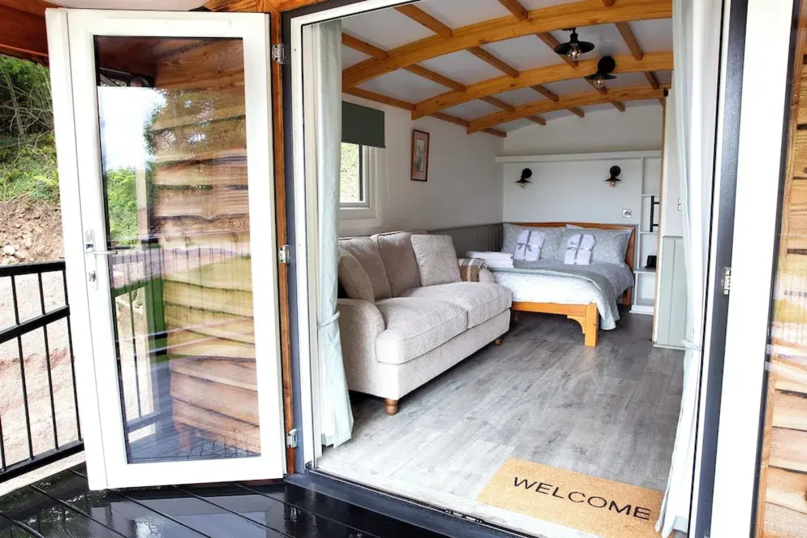 Wildwood Quarry Cabin - Pet Friendly - Sleeps 3/4