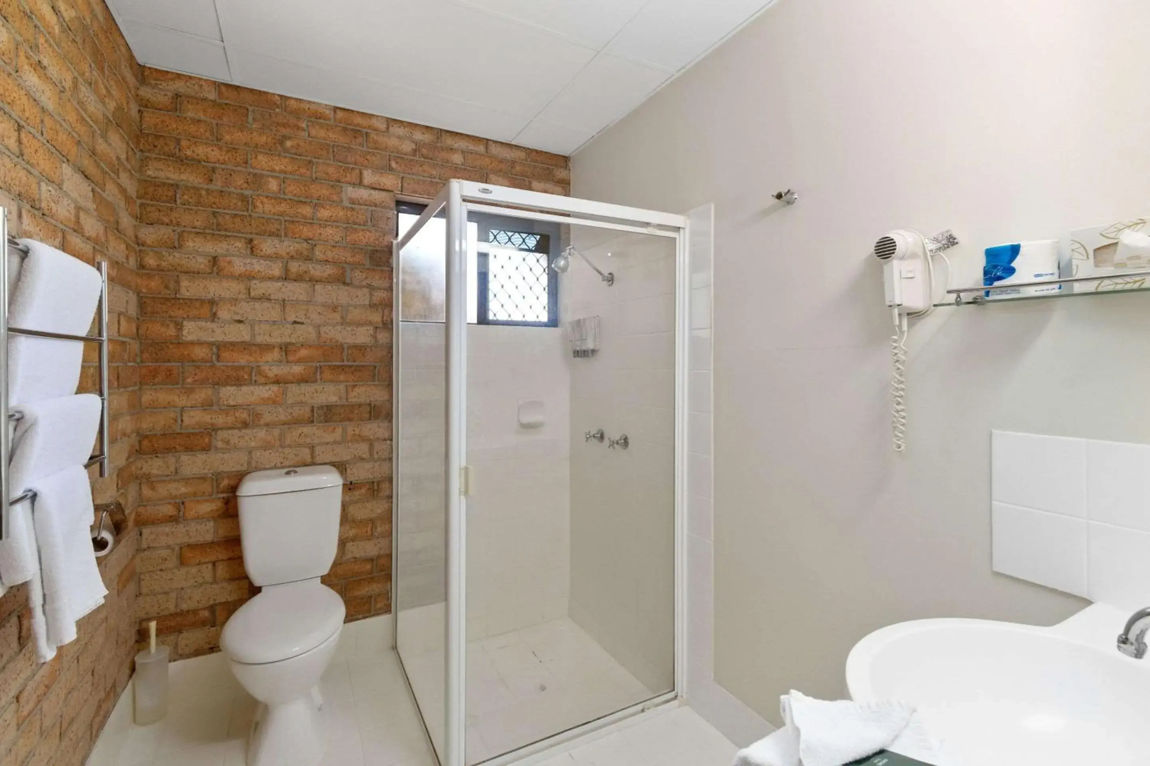 Quality Hotel Robertson Gardens