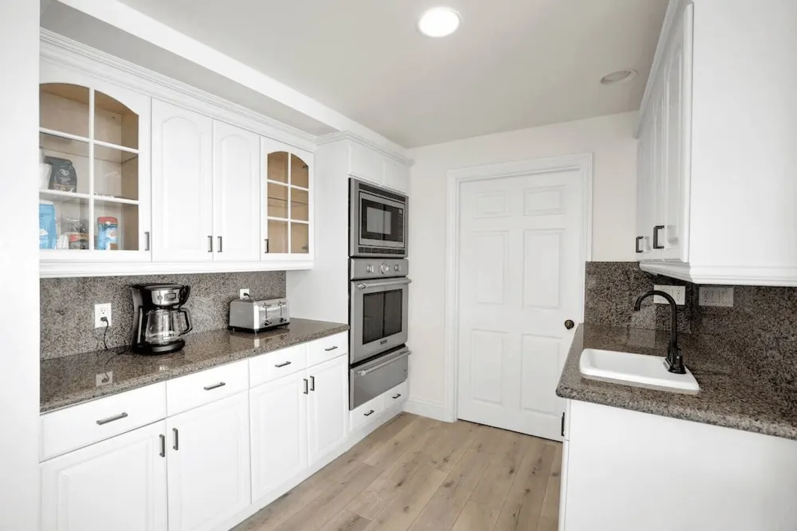 Castlewood by Avantstay Malibu Cliffside + View