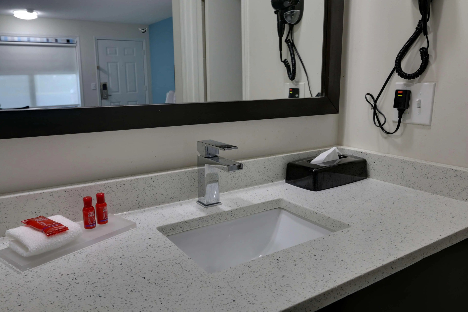 Travelodge by Wyndham Calhoun South I-75