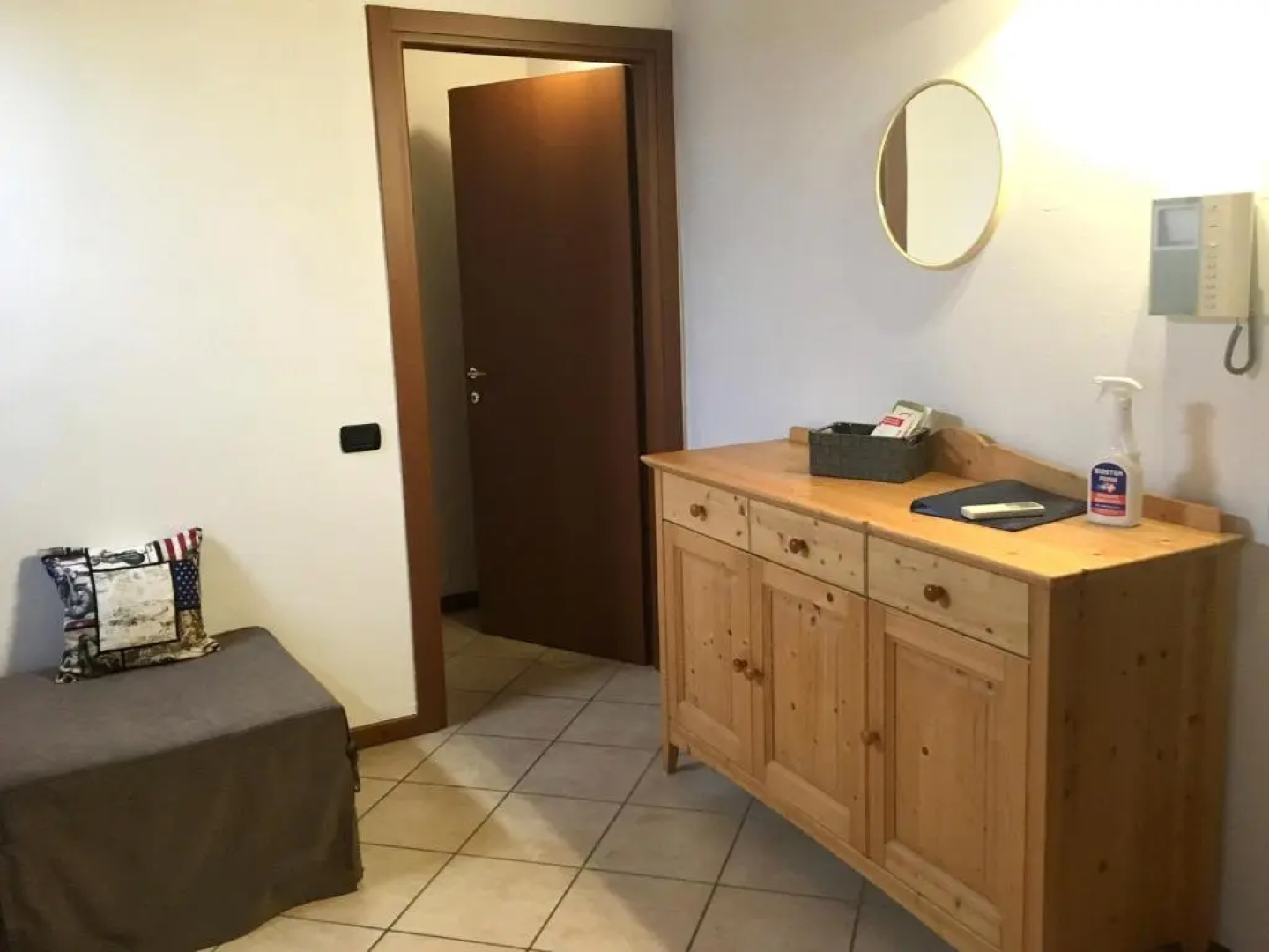 Monolocale vicino Milano CIR 00014