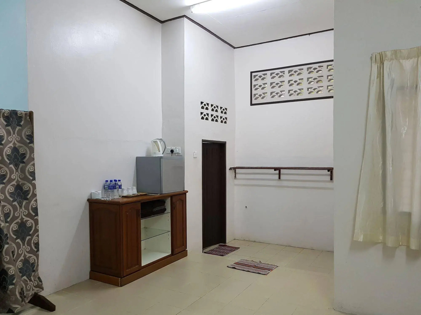 Pandan Laut Beach Resort