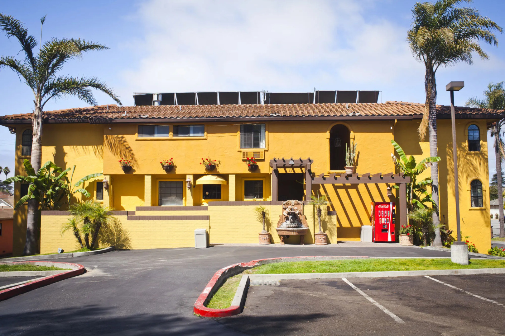 The Aqua Pacific Hotel