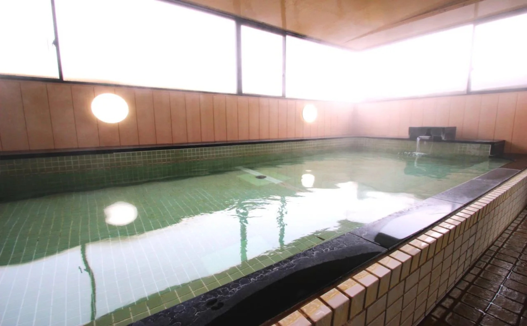 Apa Hotel Komatsu Grand