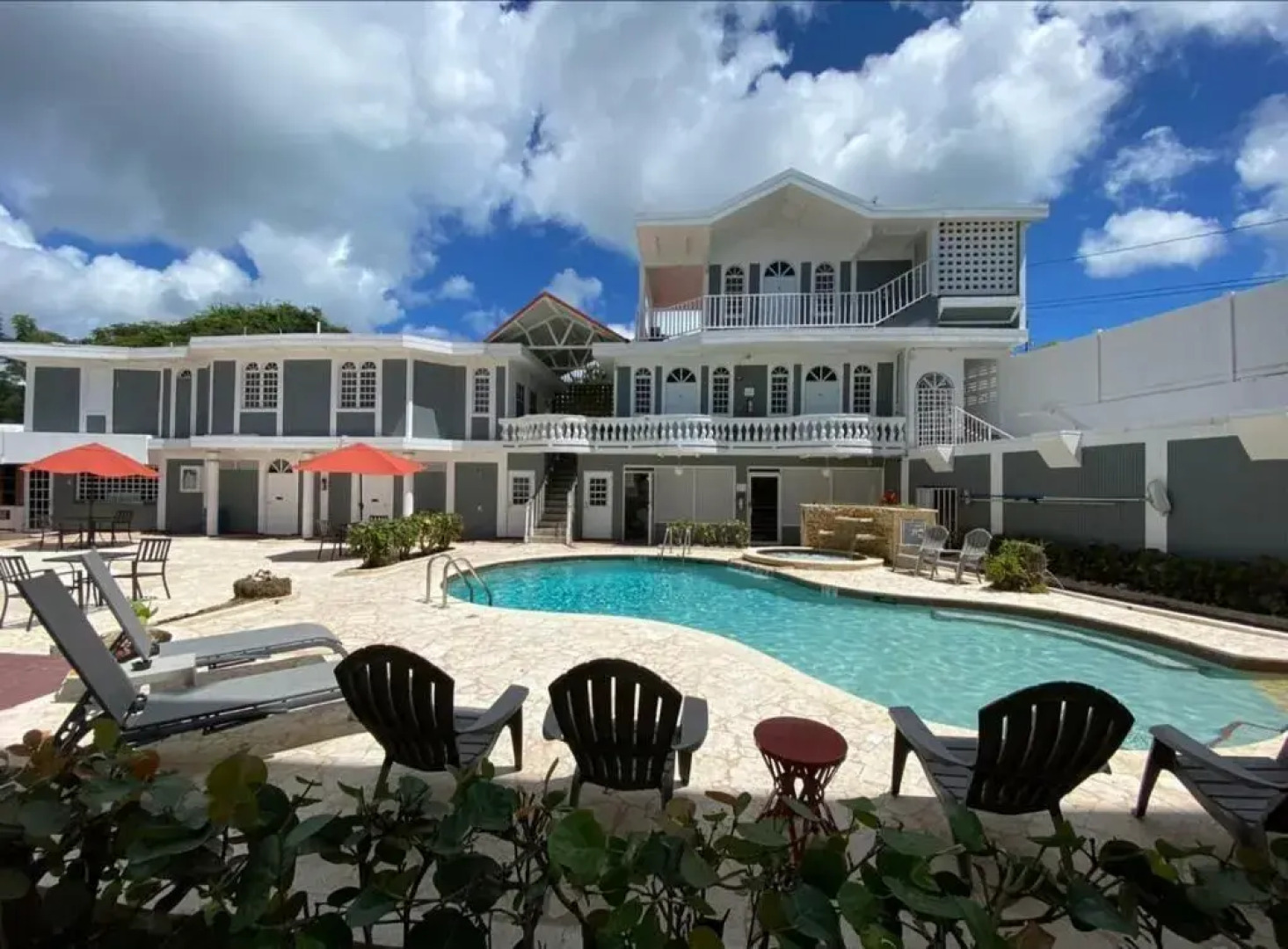 Las Casitas de Village