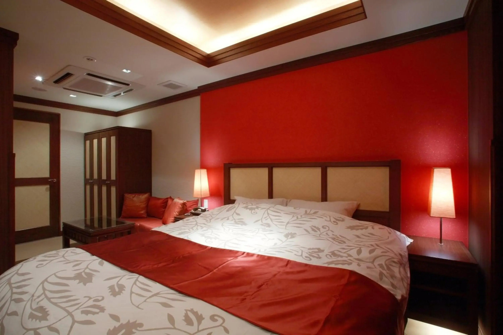 Tokuyama Water Gate - Adults Only