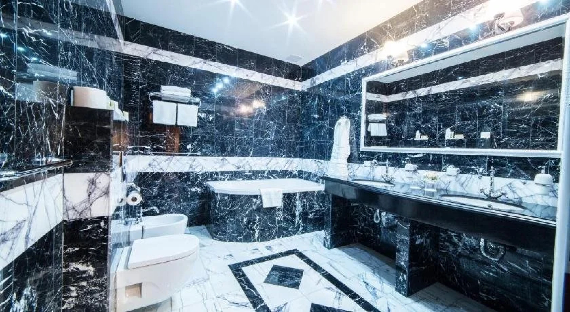 Hotel Aphrodite Palace