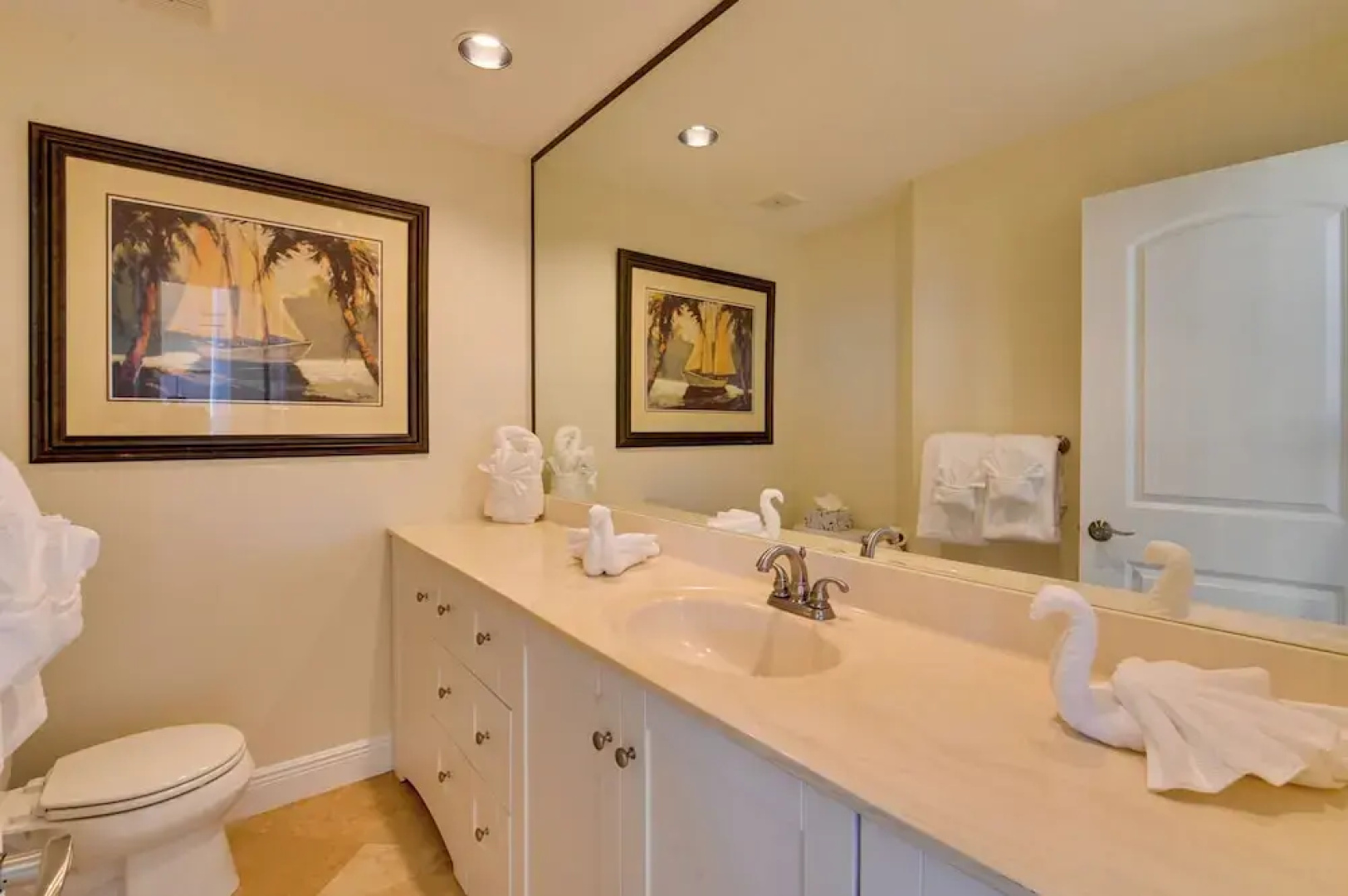 Oceanfront Escape on Wilbur Beach!