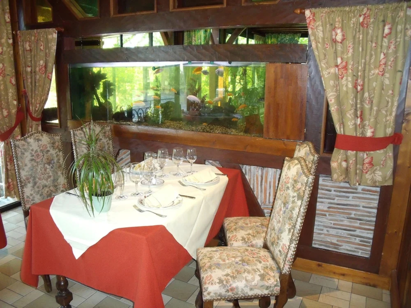 Hôtel Restaurant LEcluse