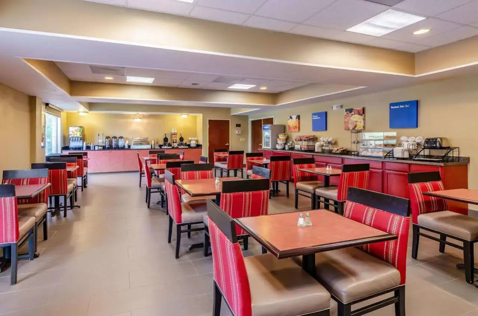 Comfort Inn & Suites Christiansburg I-81