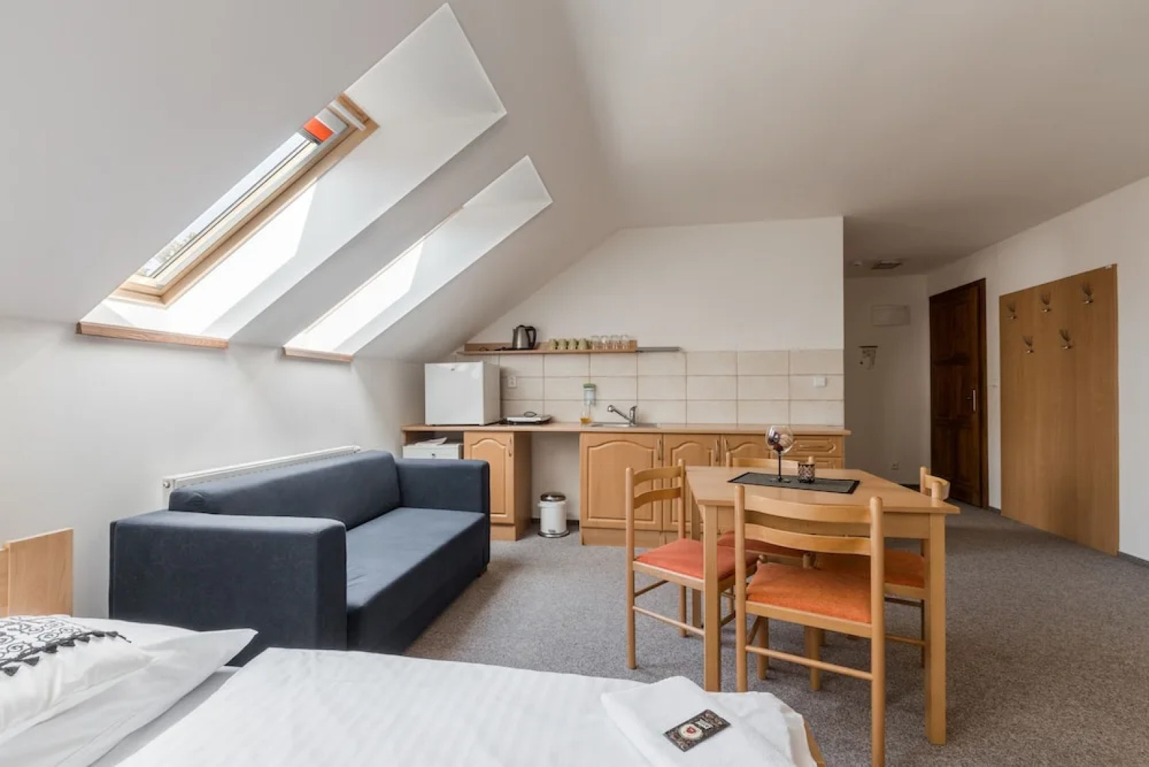 Zájezdní hostinec zámek Ceský Rudolec