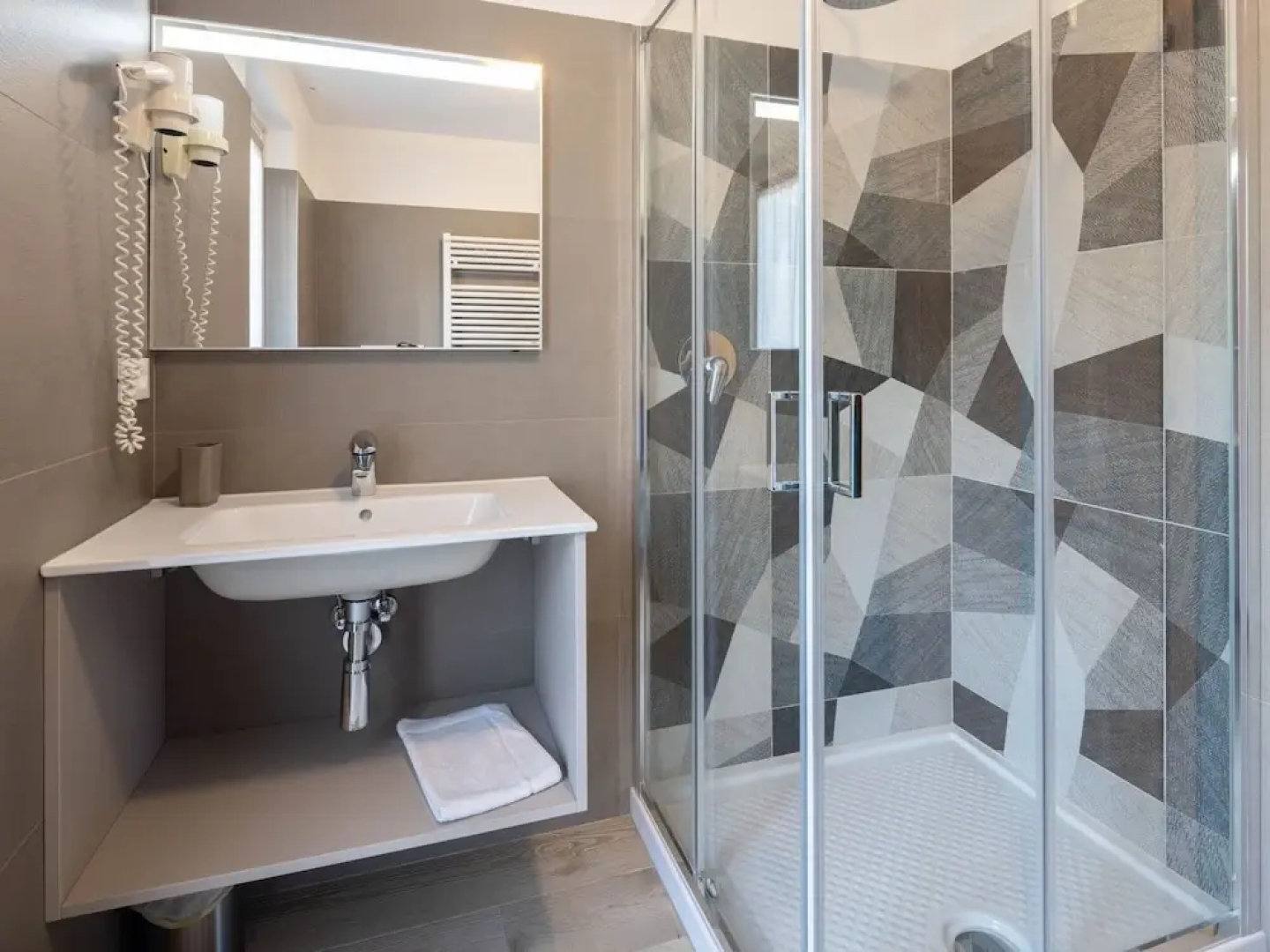 Apartment in Celledizzo Near Ski Lift