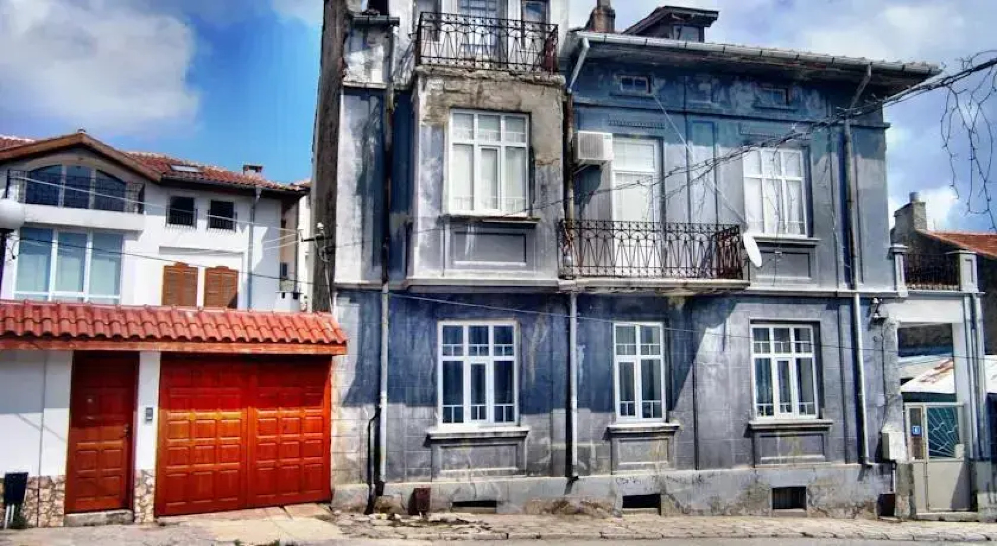 Retro - 19th Century Guest House