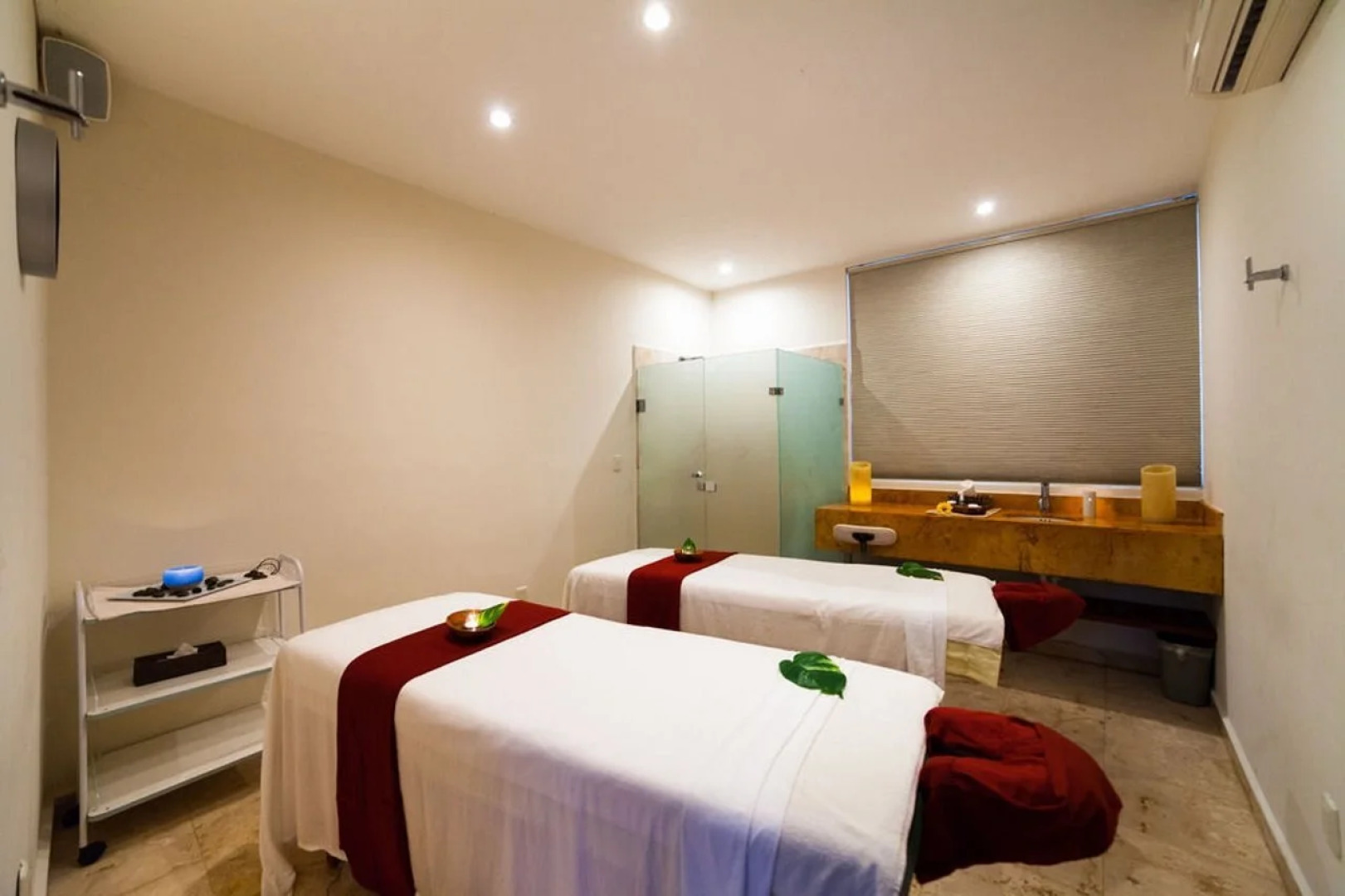 The Reef Playacar Beach Resort & Spa