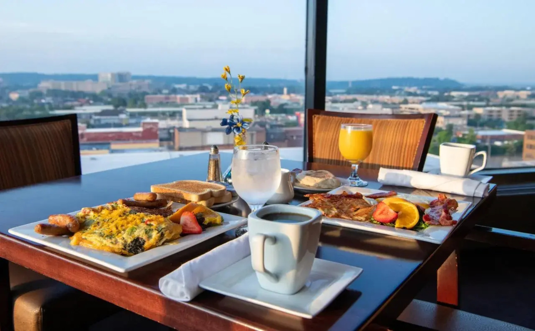 Crowne Plaza Hotel Dayton