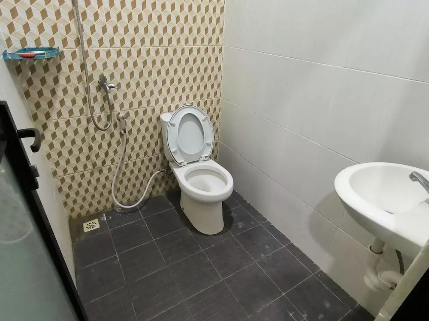 Tentrem Guesthouse Baru