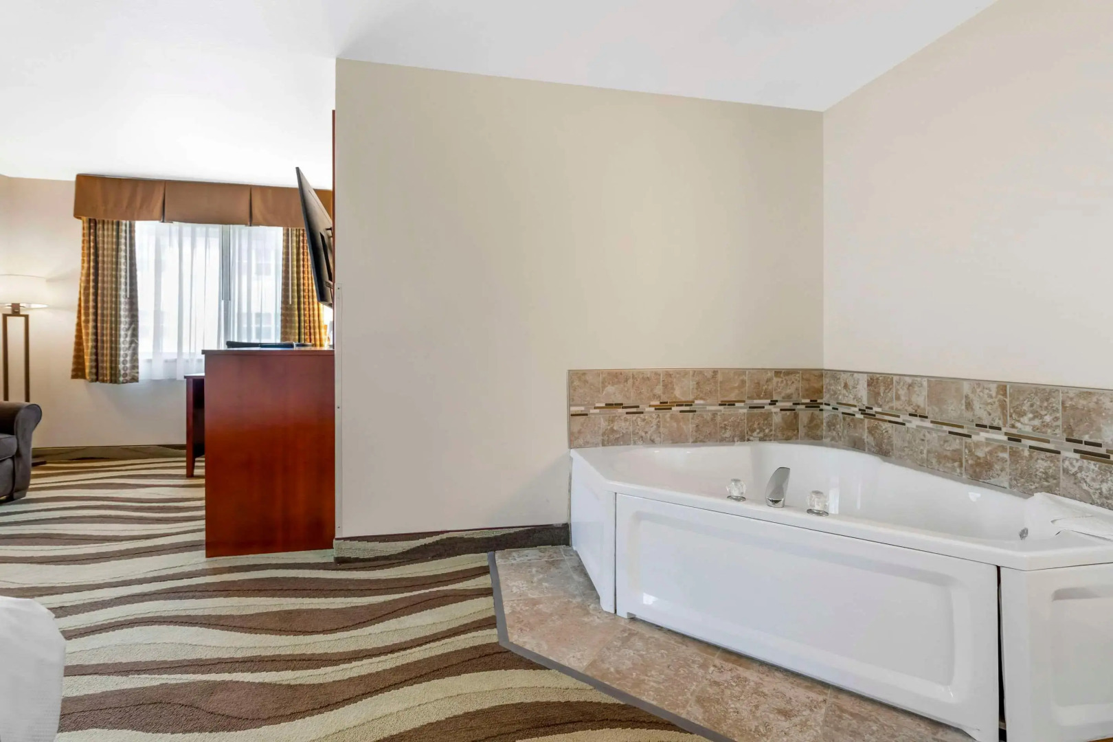 Quality Inn & Suites Stoughton - Madison South