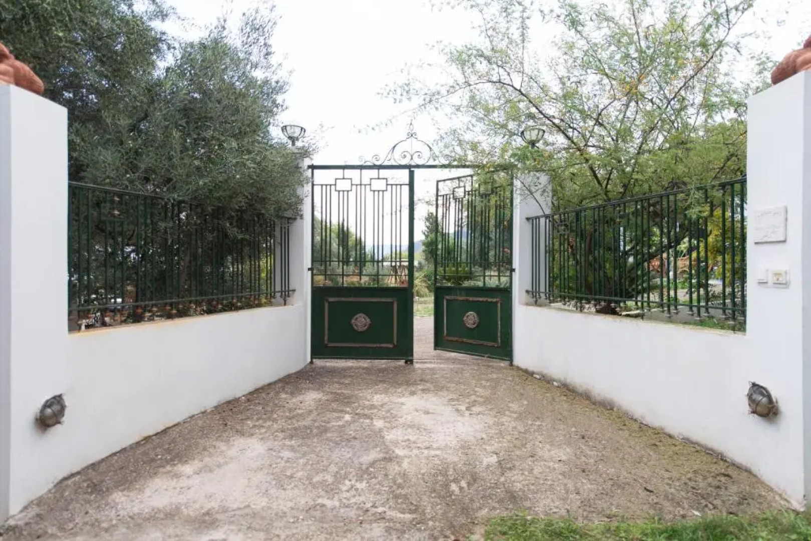 Captain Andrew private beach house