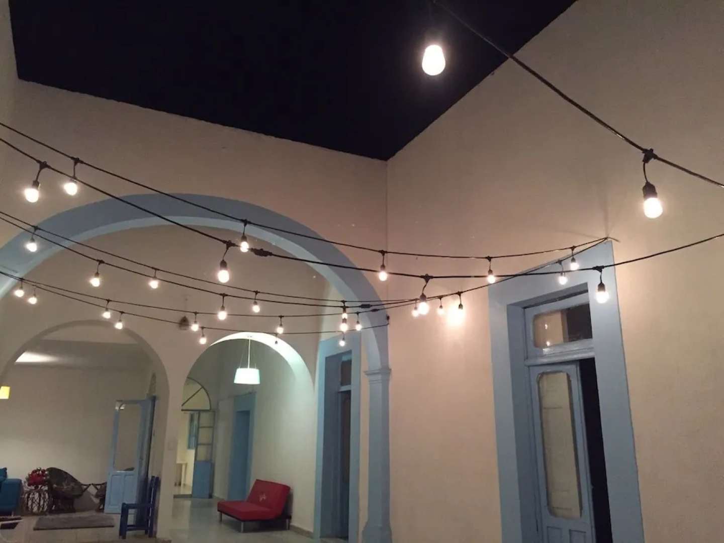 Santa Lucha Hostel