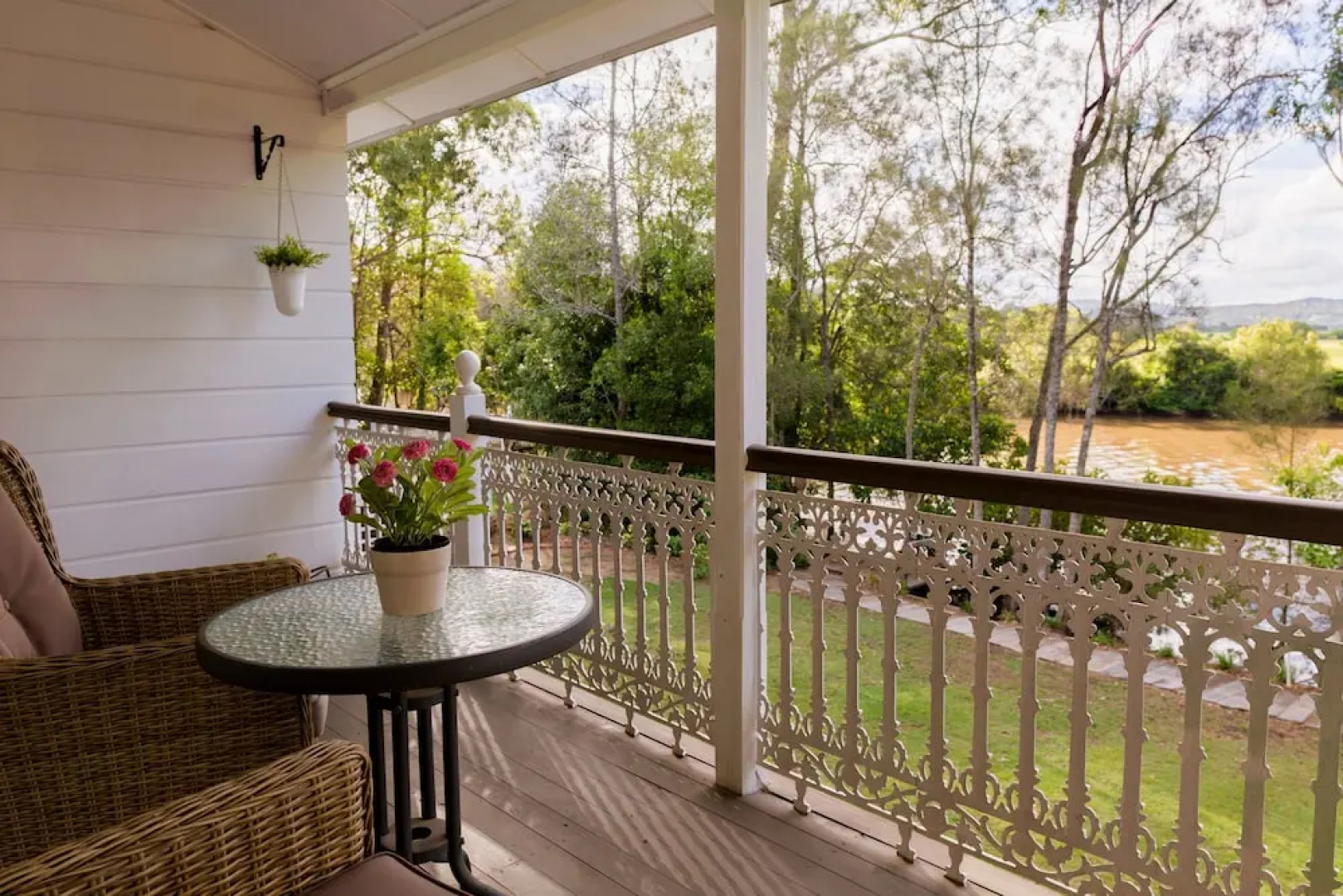 Bli Bli House Luxury Bed and Breakfast