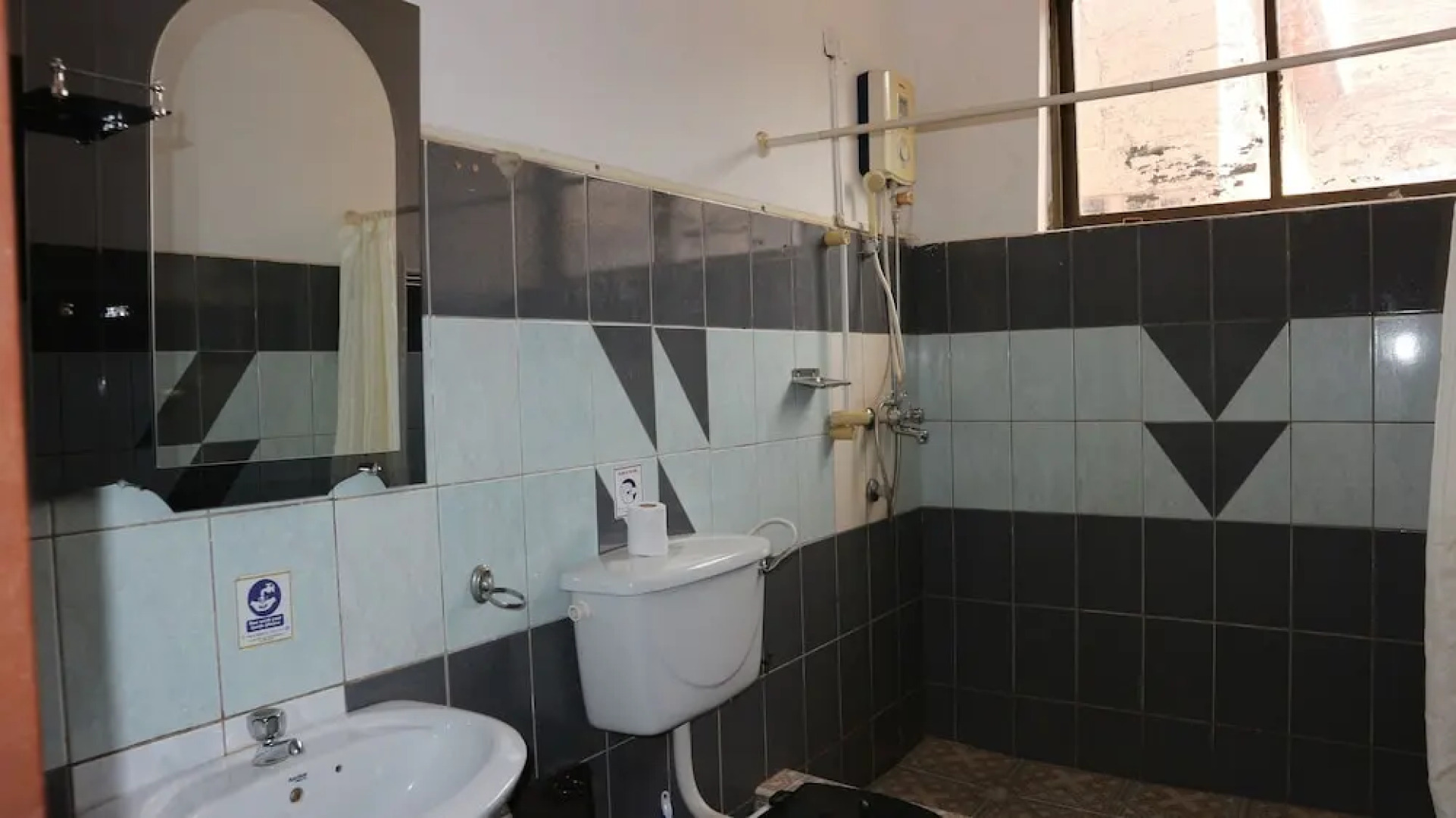 Radach Lodge & Conference Centre