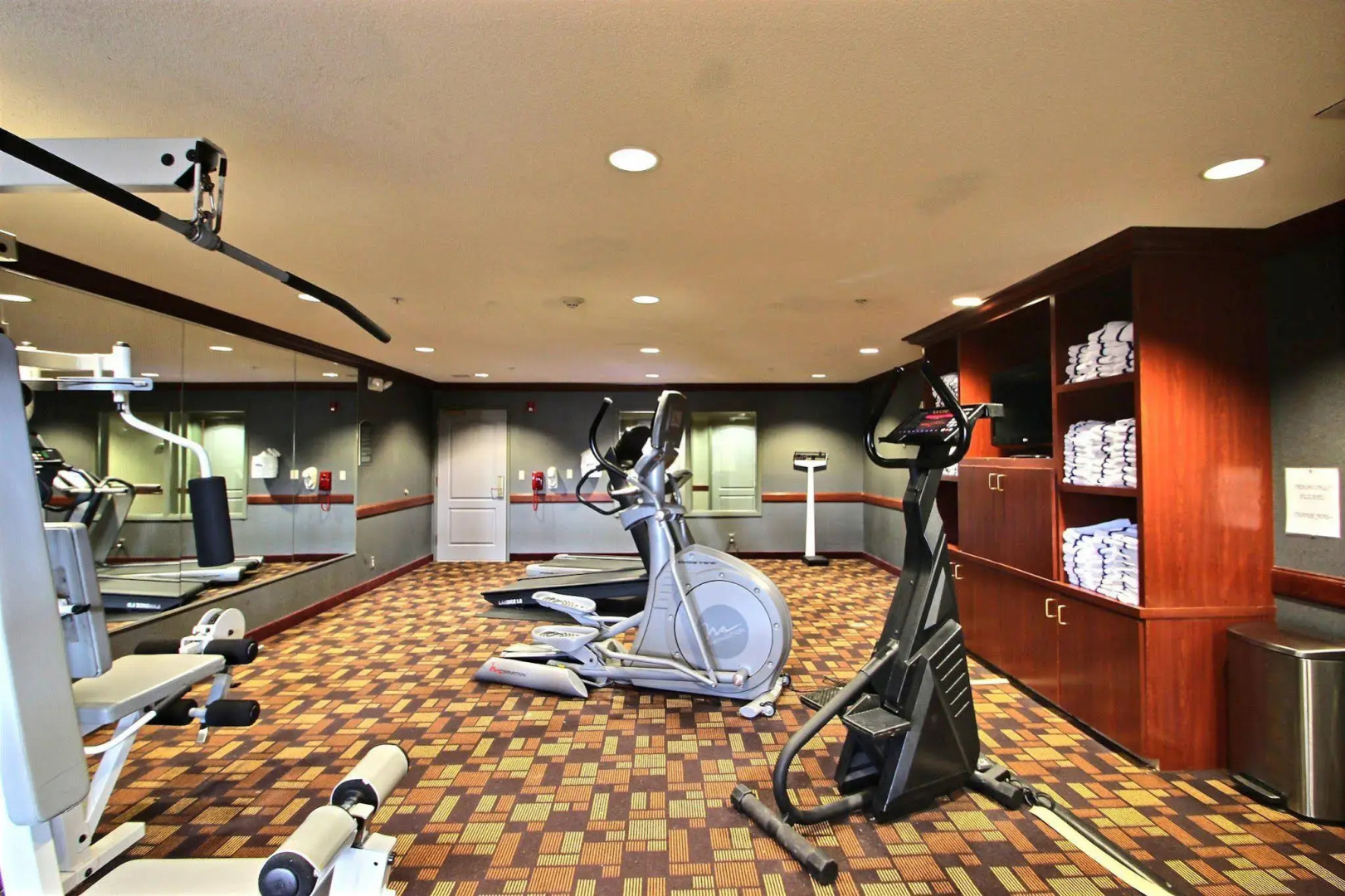 Holiday Inn Hotel & Suites Madison West - Middleton by IHG