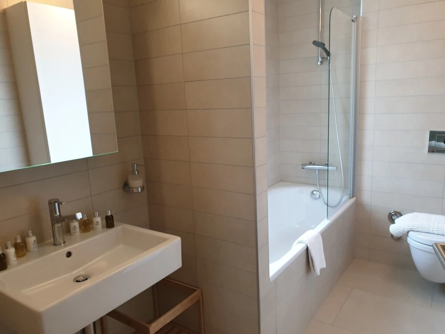 Montreux Boutique Apartment 3 Bedroom