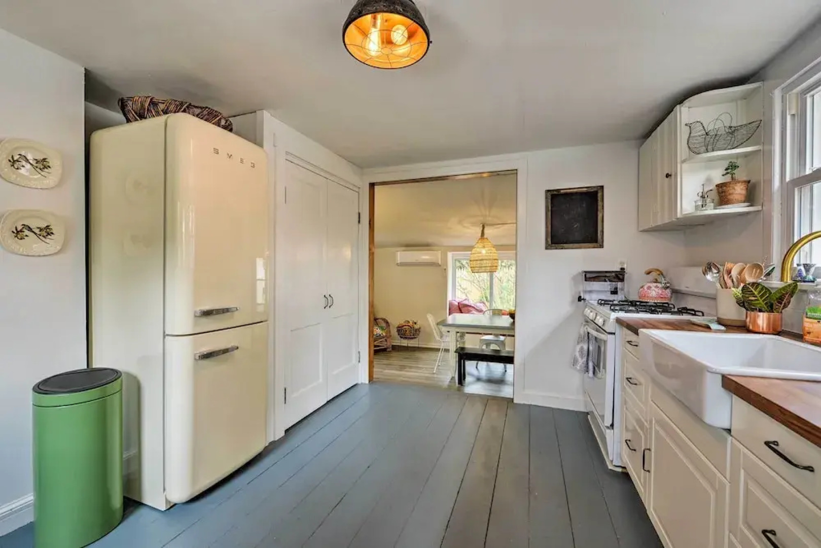 'poplar Cottage' Minutes to Stone Harbor Beaches!