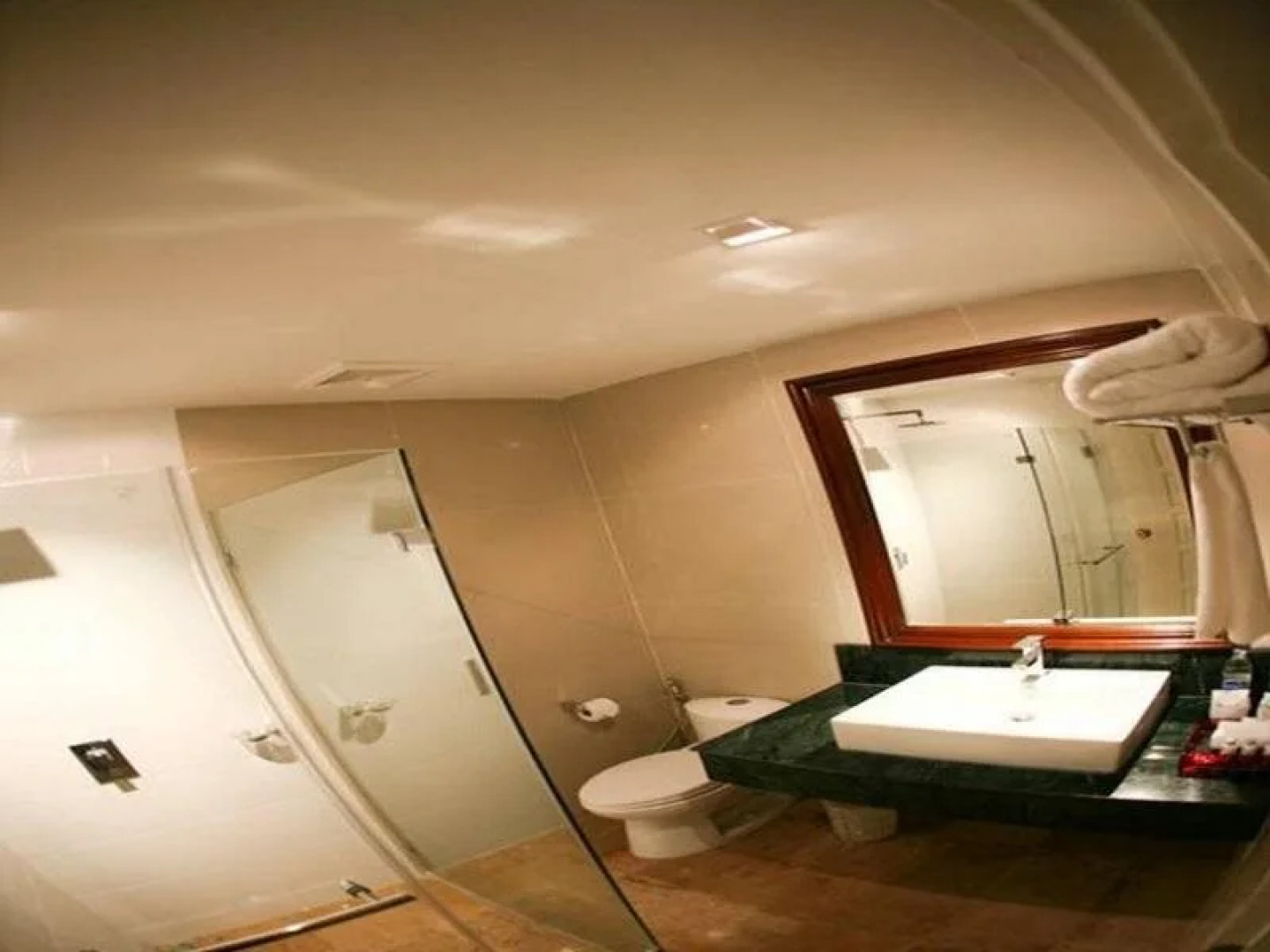 Silverwoods Hotel (SHA Extra plus)