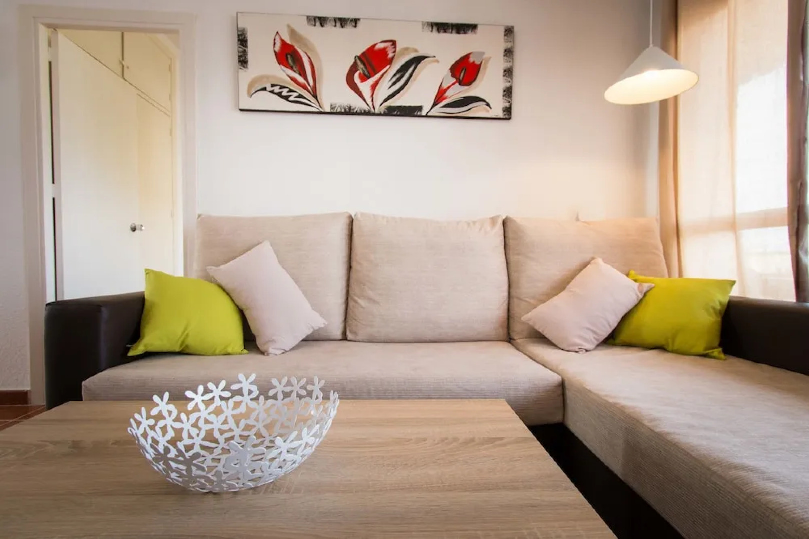 Holidays2Torremolinos Apartamento de 3 dormitorios con terraza y piscina comunitaria