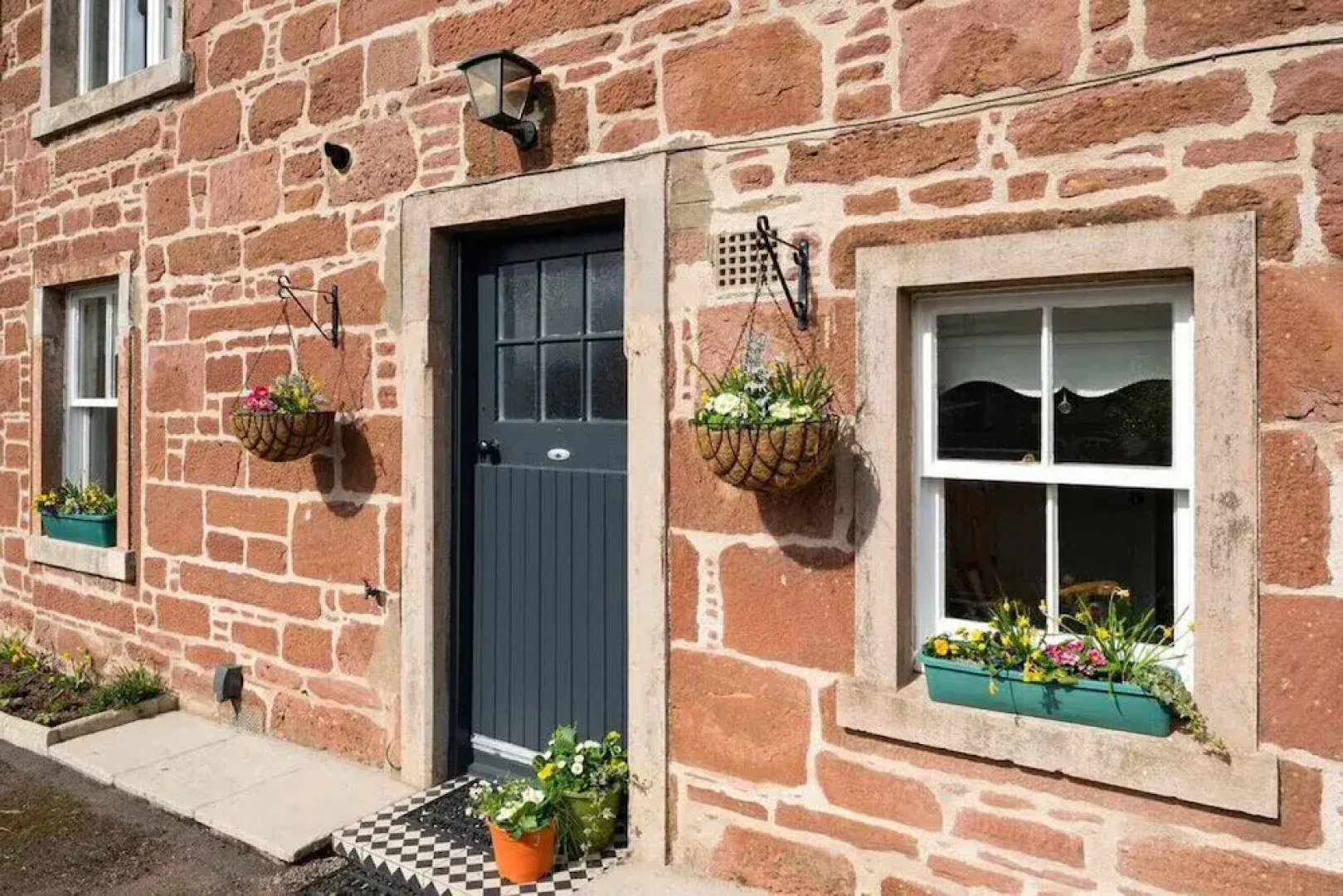 Thrums Cottage - A Writer s Retreat