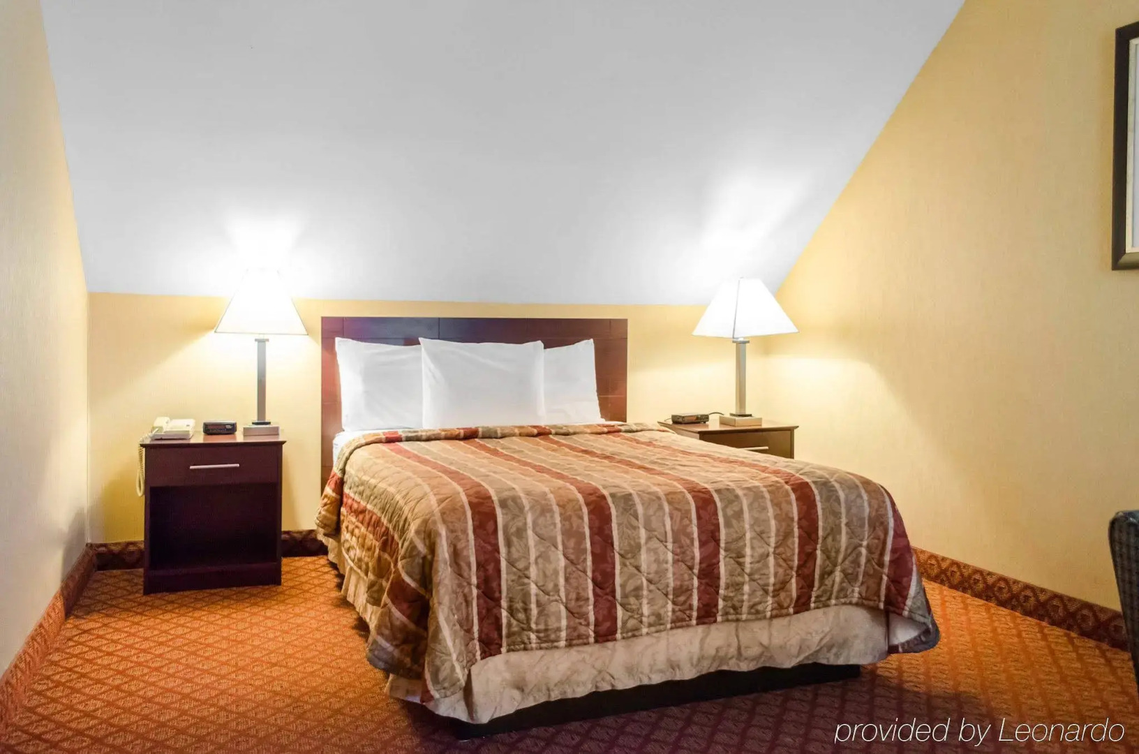 Rodeway Inn & Suites Hershey Chocolate Avenue